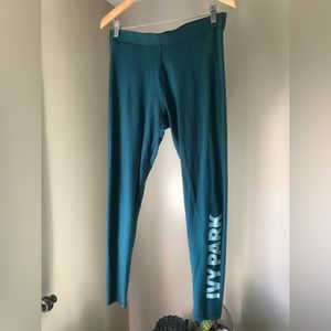 IVY PARK leggings